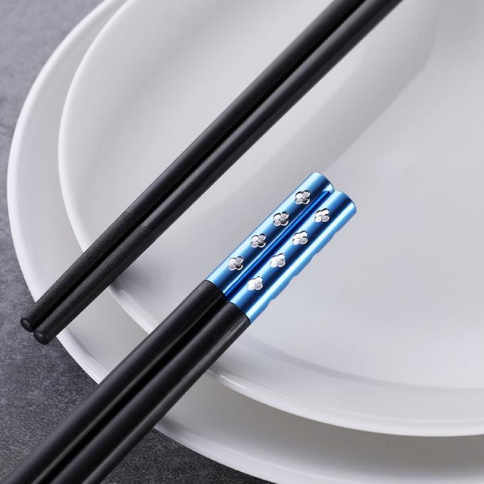 Επαναχρησιμοποιήσιμη εξατομικευμένη μαύρη Chopsticks κραμάτων τρυπανιών δαμάσκηνων πλαστική SGS πιστοποίηση 0