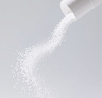 Καλή τιμή. Σκόνη μελαμίνης με υψηλή καθαρότητα για την παραγωγή επιτραπέζιων σκευών σε απευθείας σύνδεση