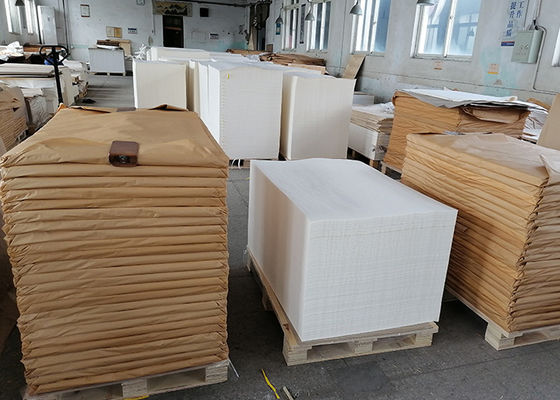 Καλή τιμή. άσπρο τυπωμένο έγγραφο Decal 49081000 μελαμινών 40gsm 45gsm σε απευθείας σύνδεση